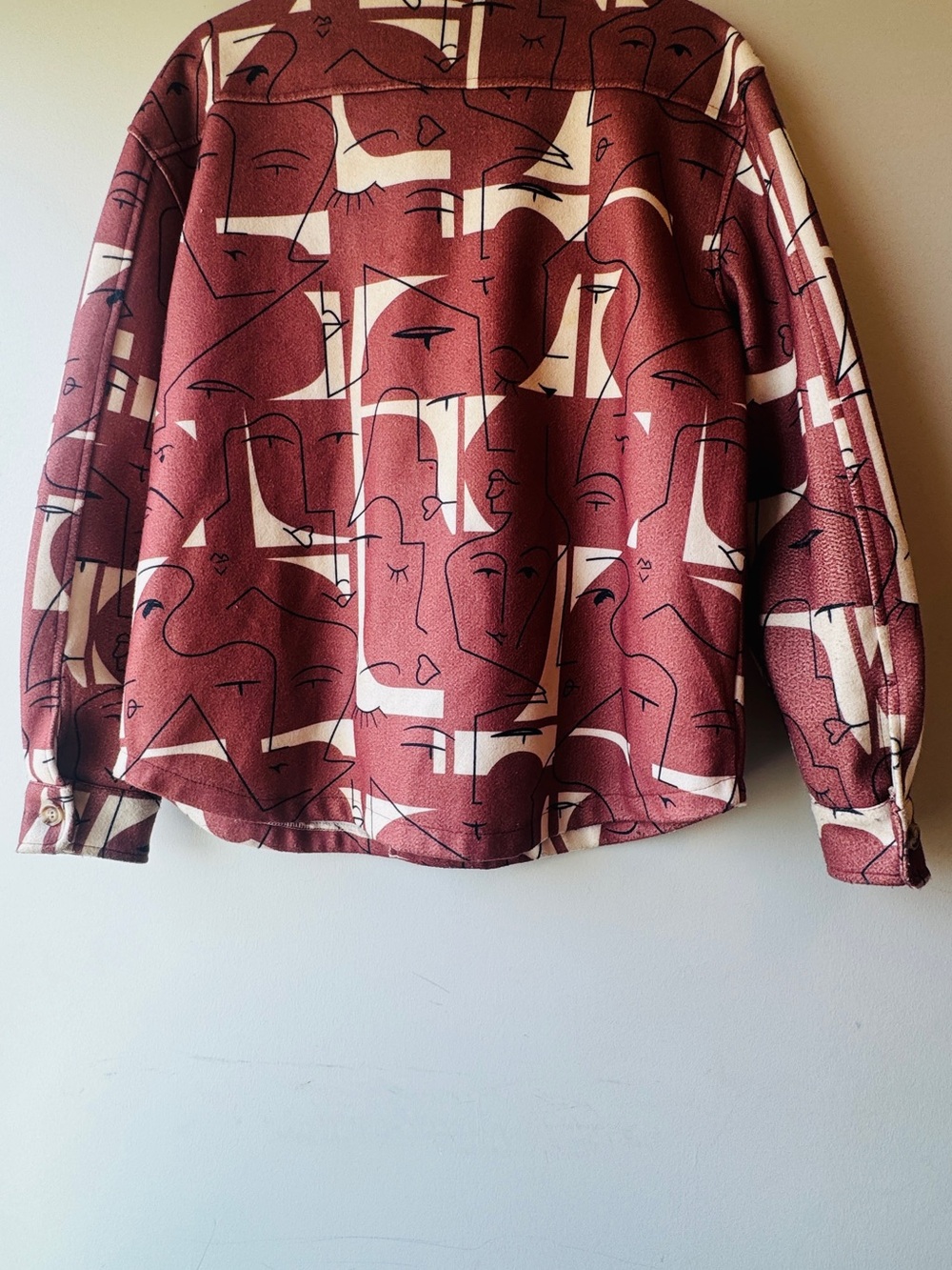 Button-Front Maroon Abstract Print Shirt Jacket - Picture 5 of 8